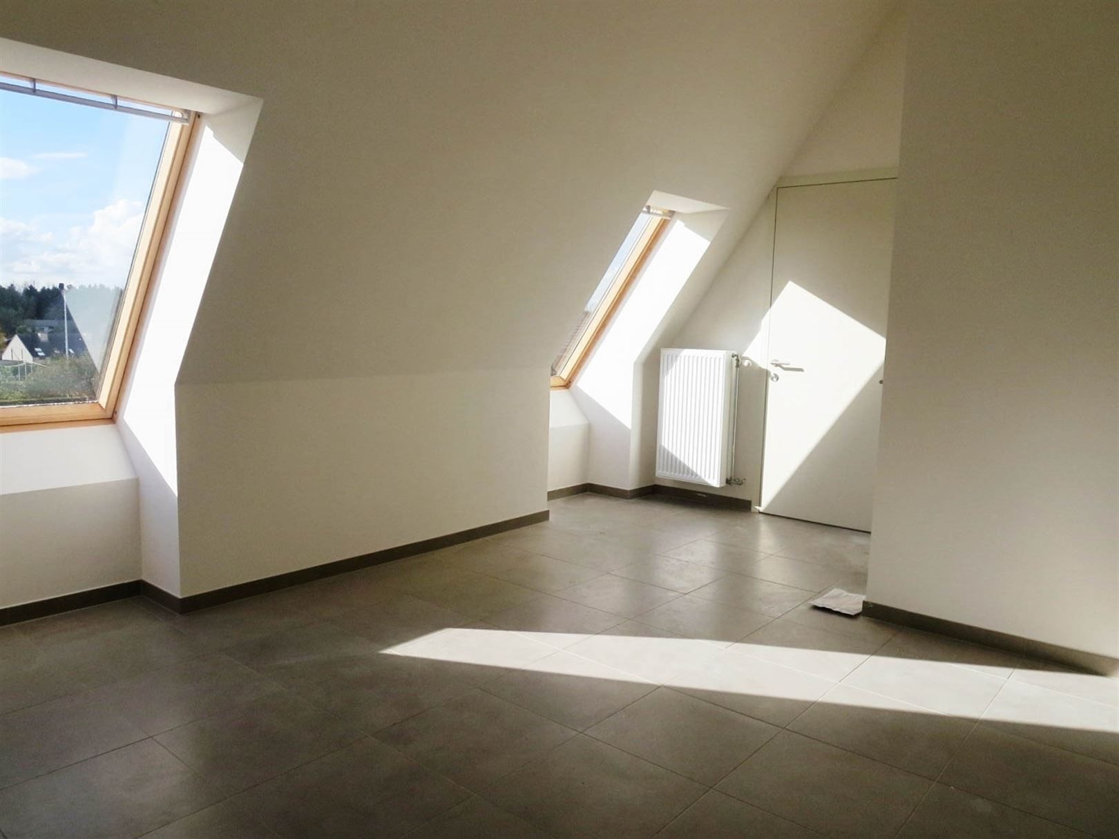 Instapklaar ruim en lichtrijk duplexappartement met 2 slaapkamers foto 14