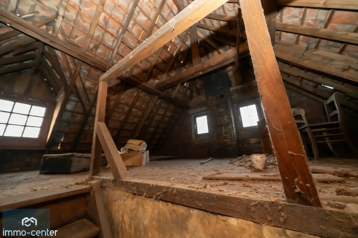 🏡 Gezinswoning met karakter in het hart van Waterschei – 3 slaapkamers, 2 garages & een royale tuin! foto 25