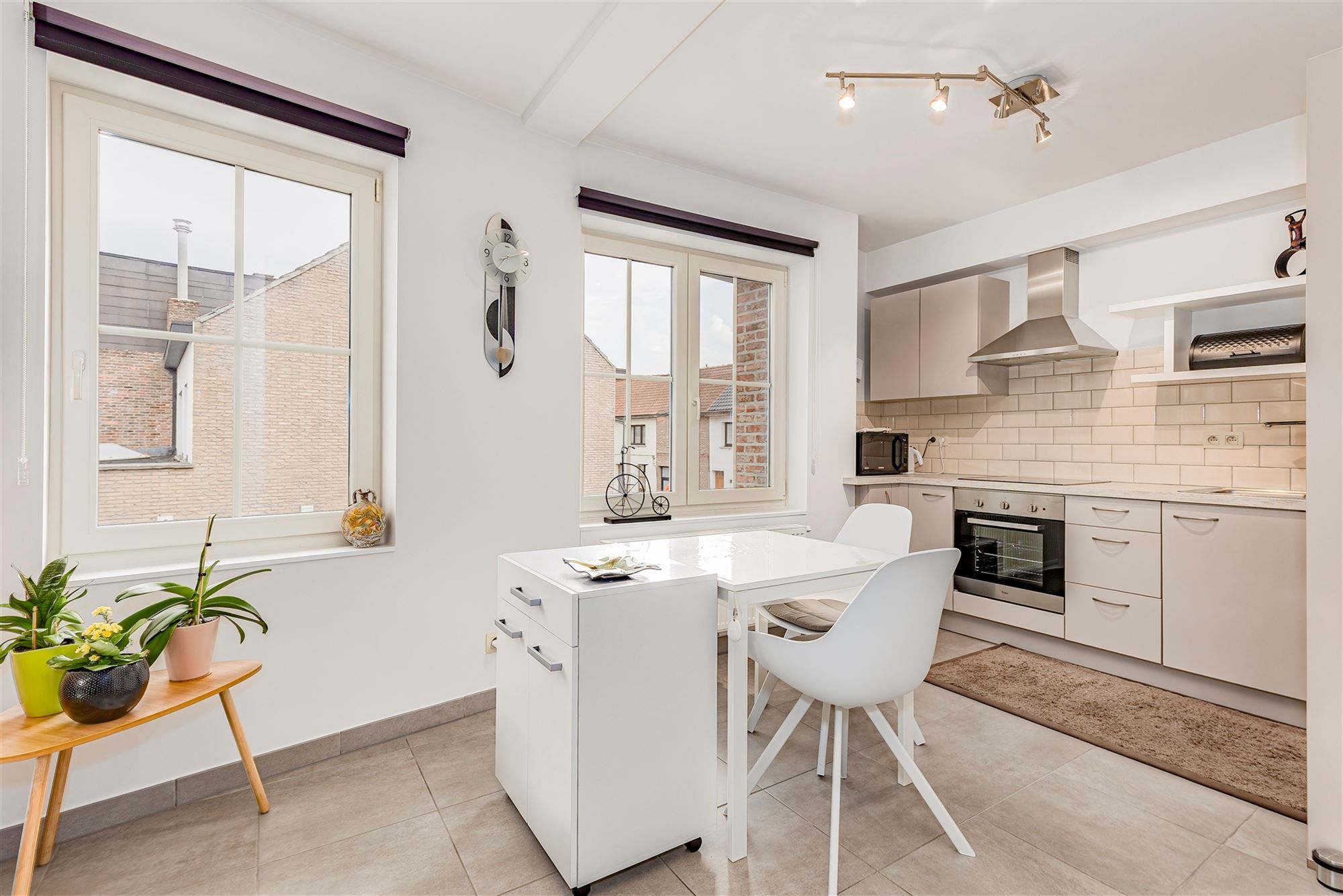 Lichtrijk appartement met 2 slpk en terras in Bazel foto 3