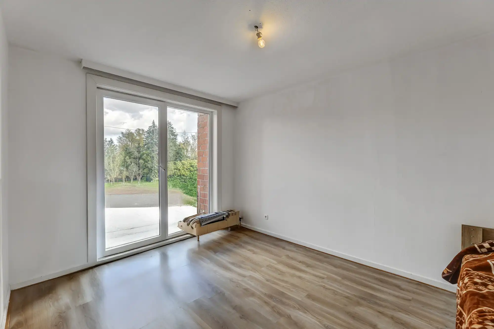 Opbrengsteigendom met 5 entiteiten en garageboxen in Aalst foto 3