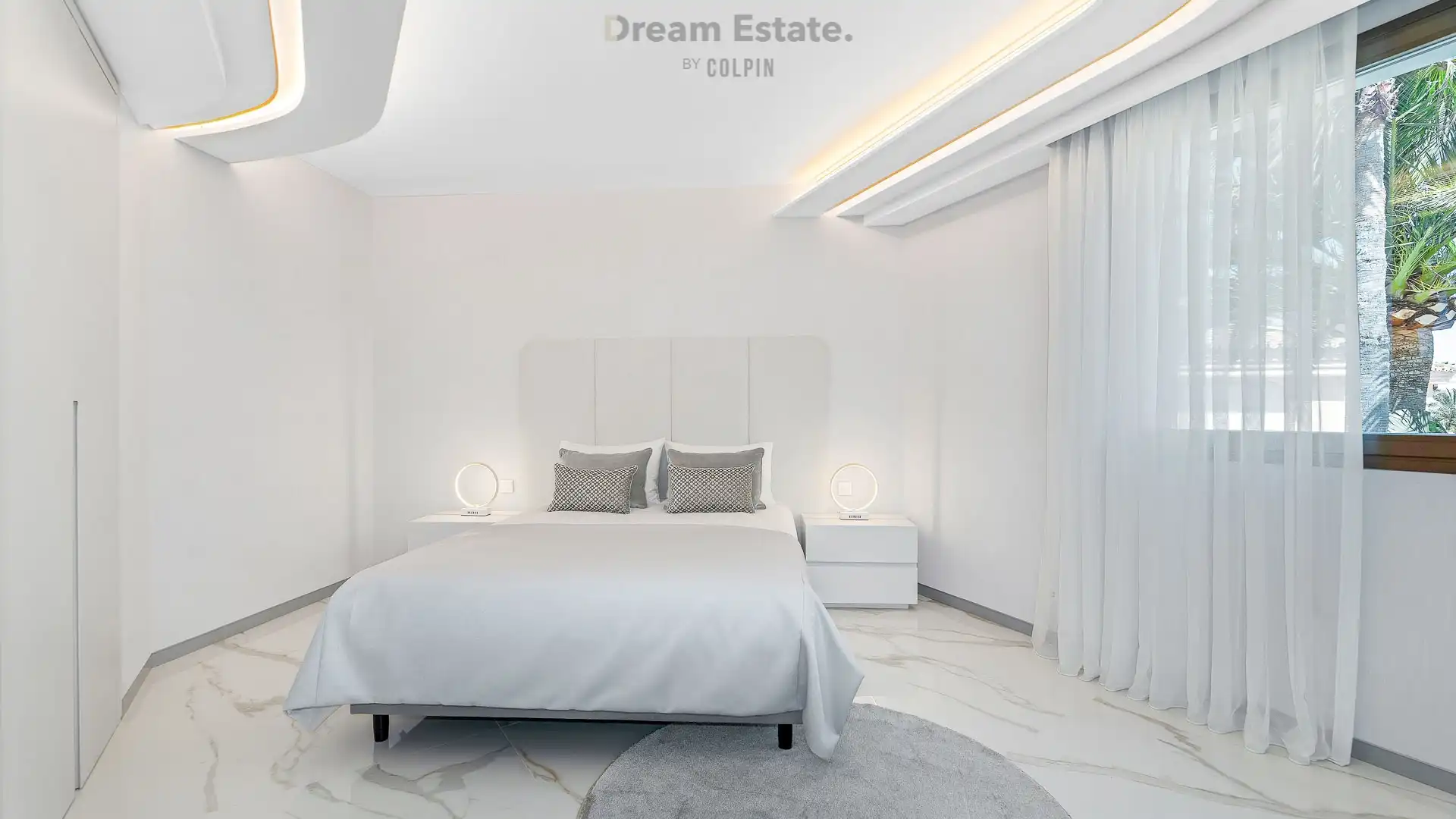 Hypermoderne frontline villa in Los Monteros foto 35