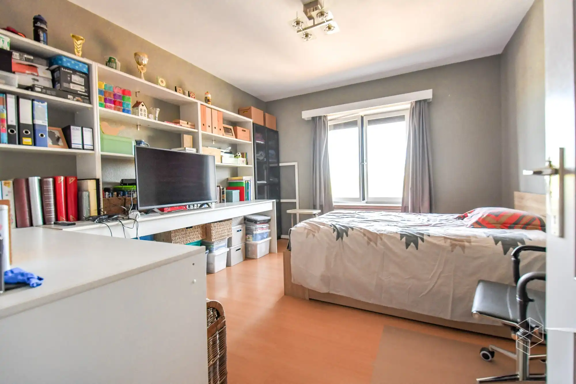 GOED GELEGEN en GROOT ( 150 m²) APPARTEMENT MET 3 SLAAPKAMERS foto 6