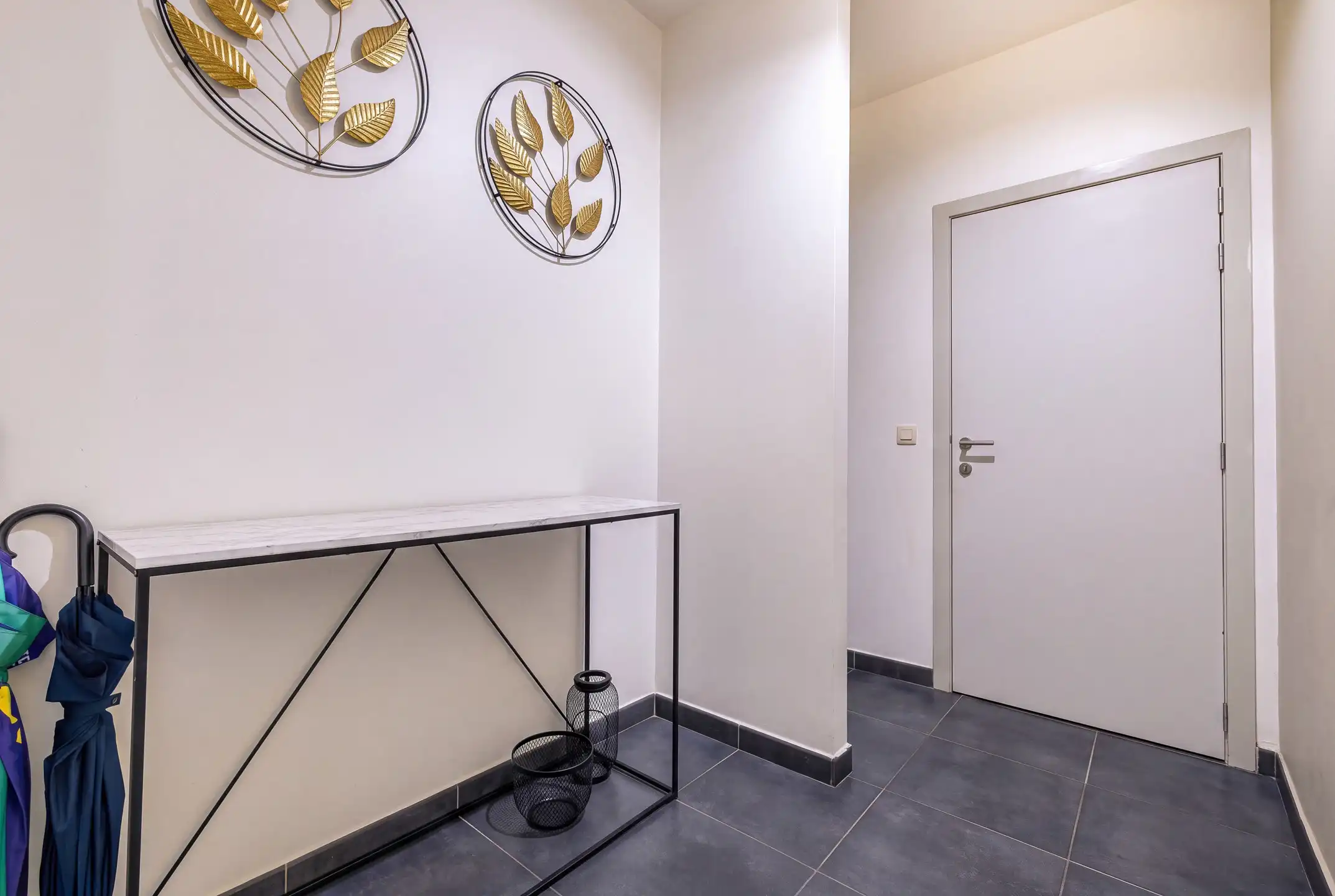 Ruim appartement met 1 slaapkamer van ± 75m² foto 6