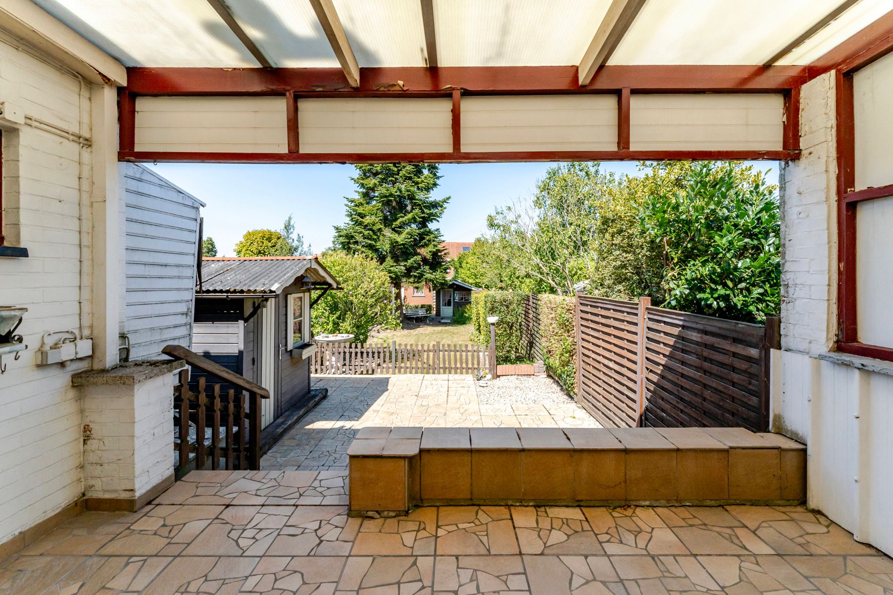 Rustig gelegen woning op 405 m² met achterliggende garage foto 16