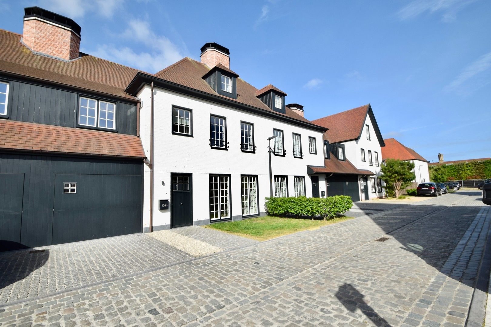 Instapklare woning in de verkaveling 'Valkenerf' in de groene, rustige omgeving van de nieuwe golf. foto 26