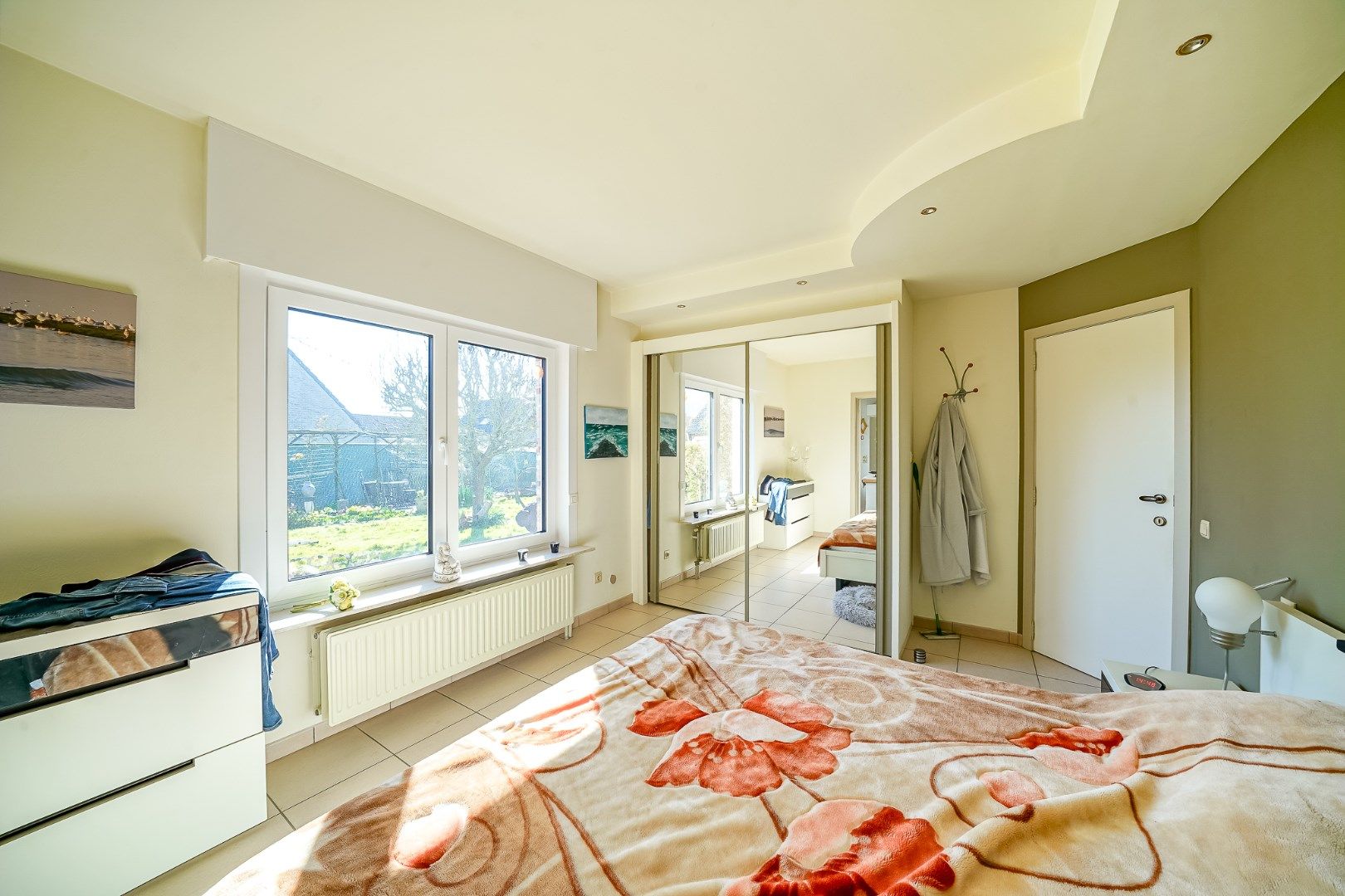 Ruime woning in Oudenburg met zongerichte tuin foto 14