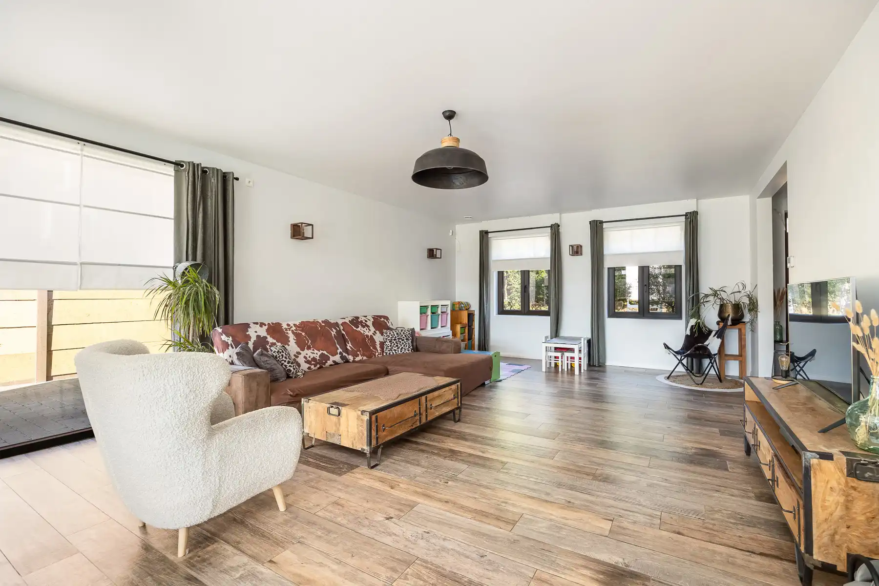 Recente BEN-woning met 4 slks en dubbele garage op gunstige ligging foto 6