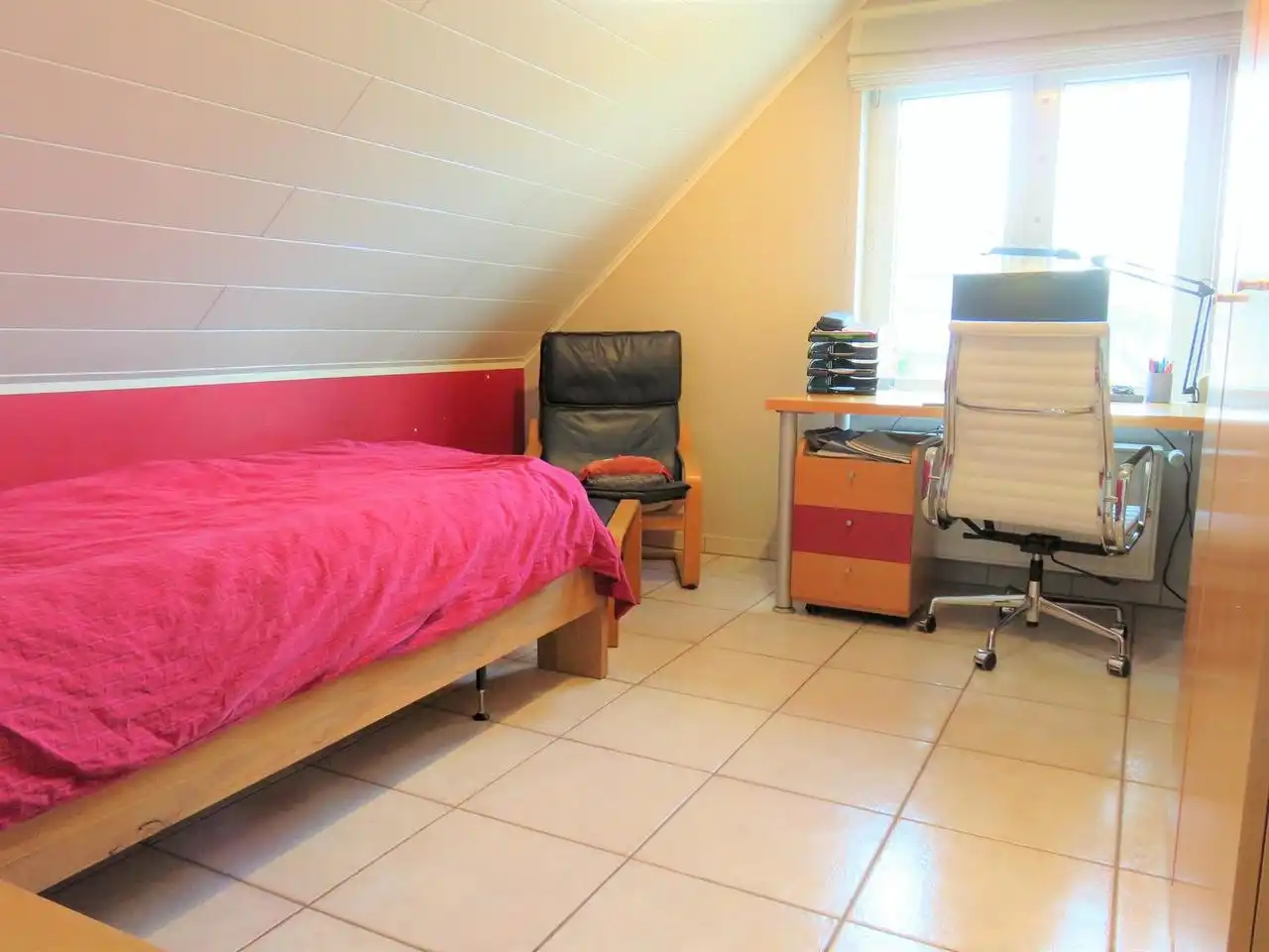 Instapklare, energiezuinige lichtrijke woning met rust, grote tuin en open vergezichten! foto 10