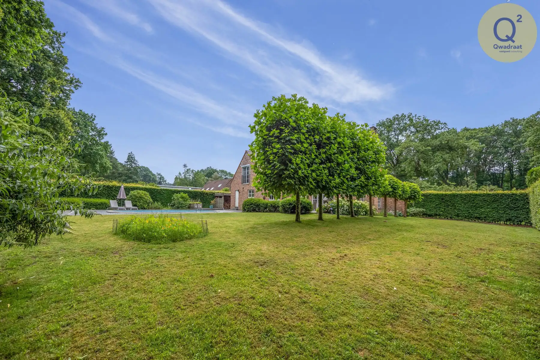 Rustig gelegen villa van met zwembad en poolhouse  foto 44