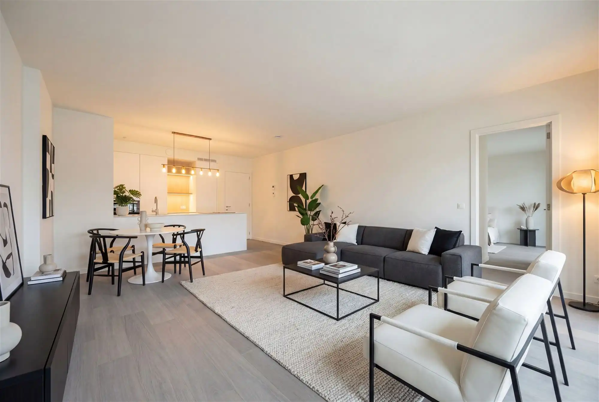 Shigeru Ban: app. met 3 slpkmrs., 2 bank. en 2 terrassen foto {{pictureIndex}}