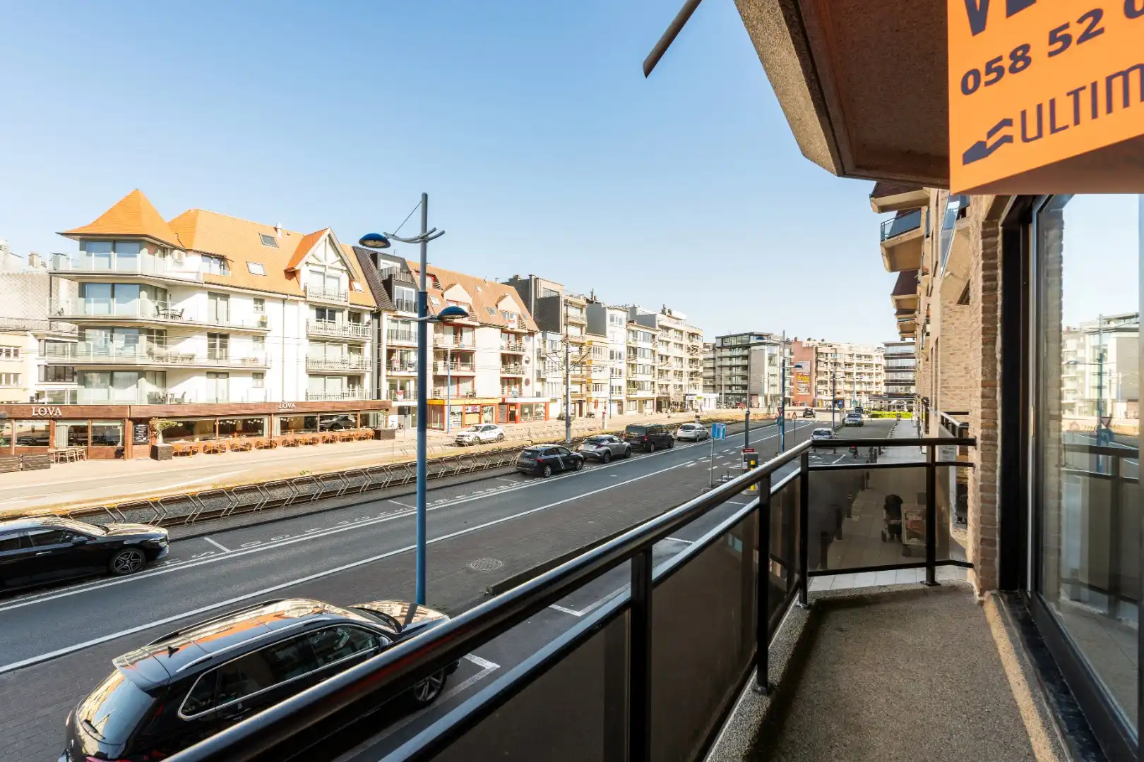 CENTRAAL RUIM  ZONGERICHT WOONAPPARTEMENT OP 100 METER VAN DE ZEEDIJK foto 3