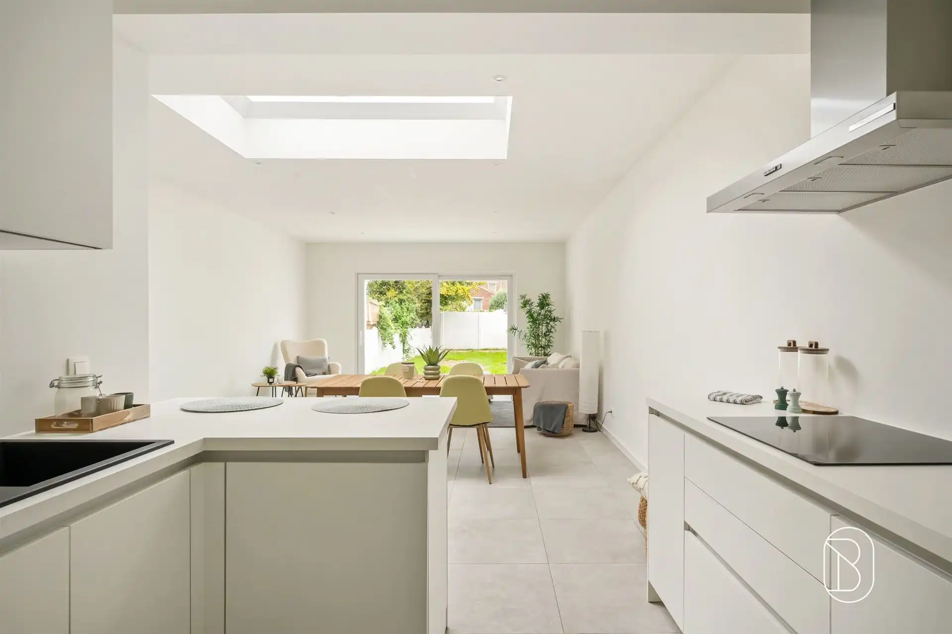 Prachtig gerenoveerde woning met tuin! foto 9