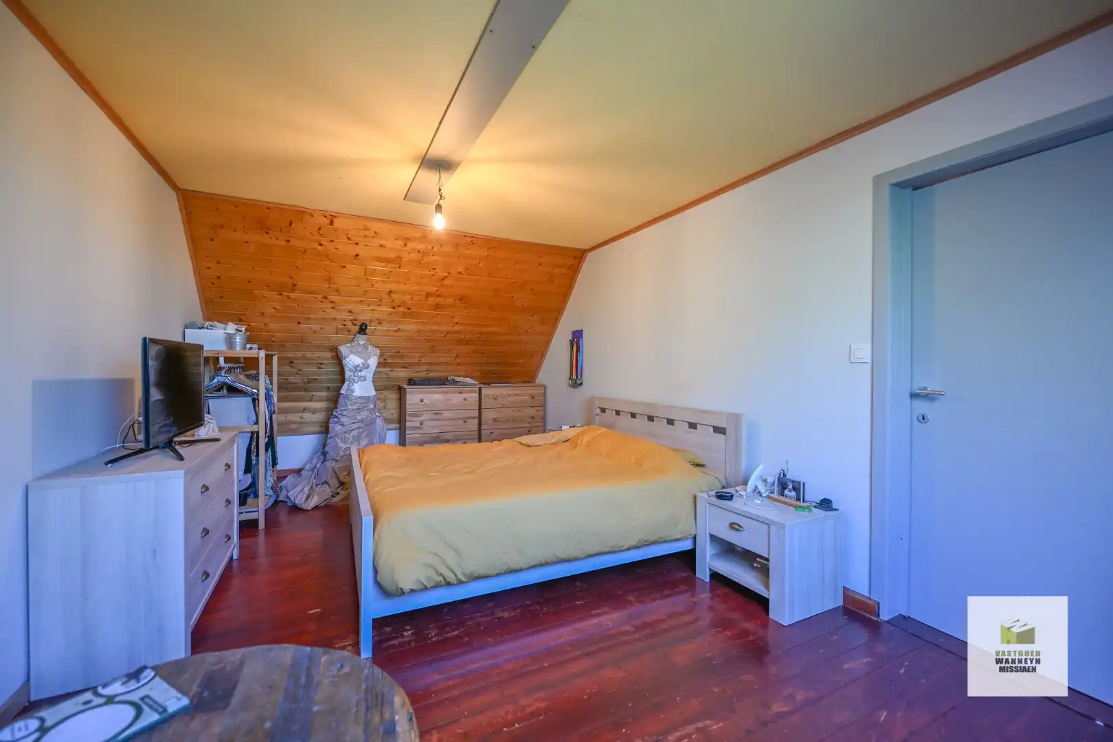 Landelijke gerenoveerde woning op 9.500 m2 met 3 slaapkamers en landelijk vergezicht foto 24