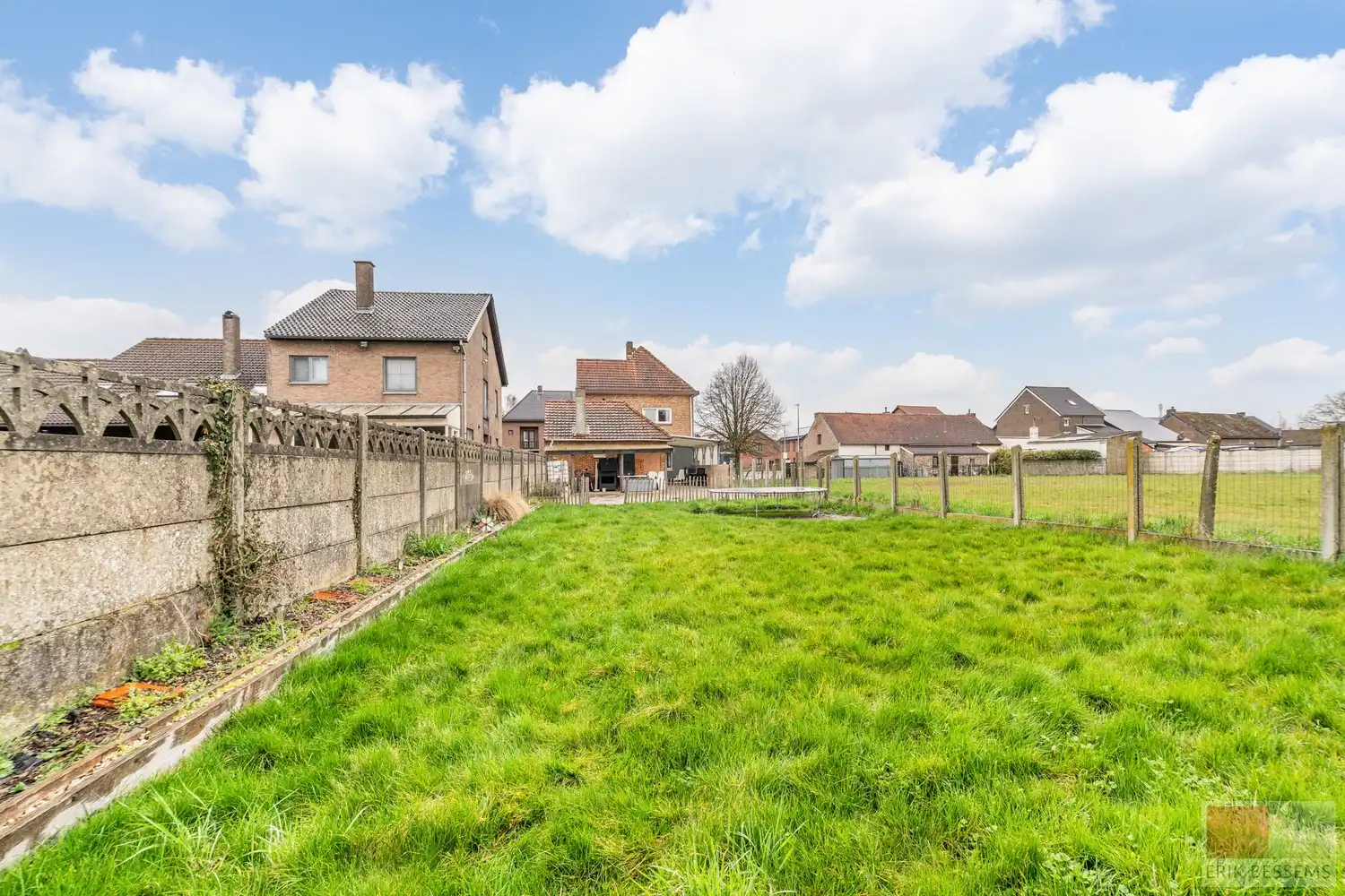 Charmante op te frissen woning met veel potentieel, met een woonoppervlakte van 169 m² foto 31