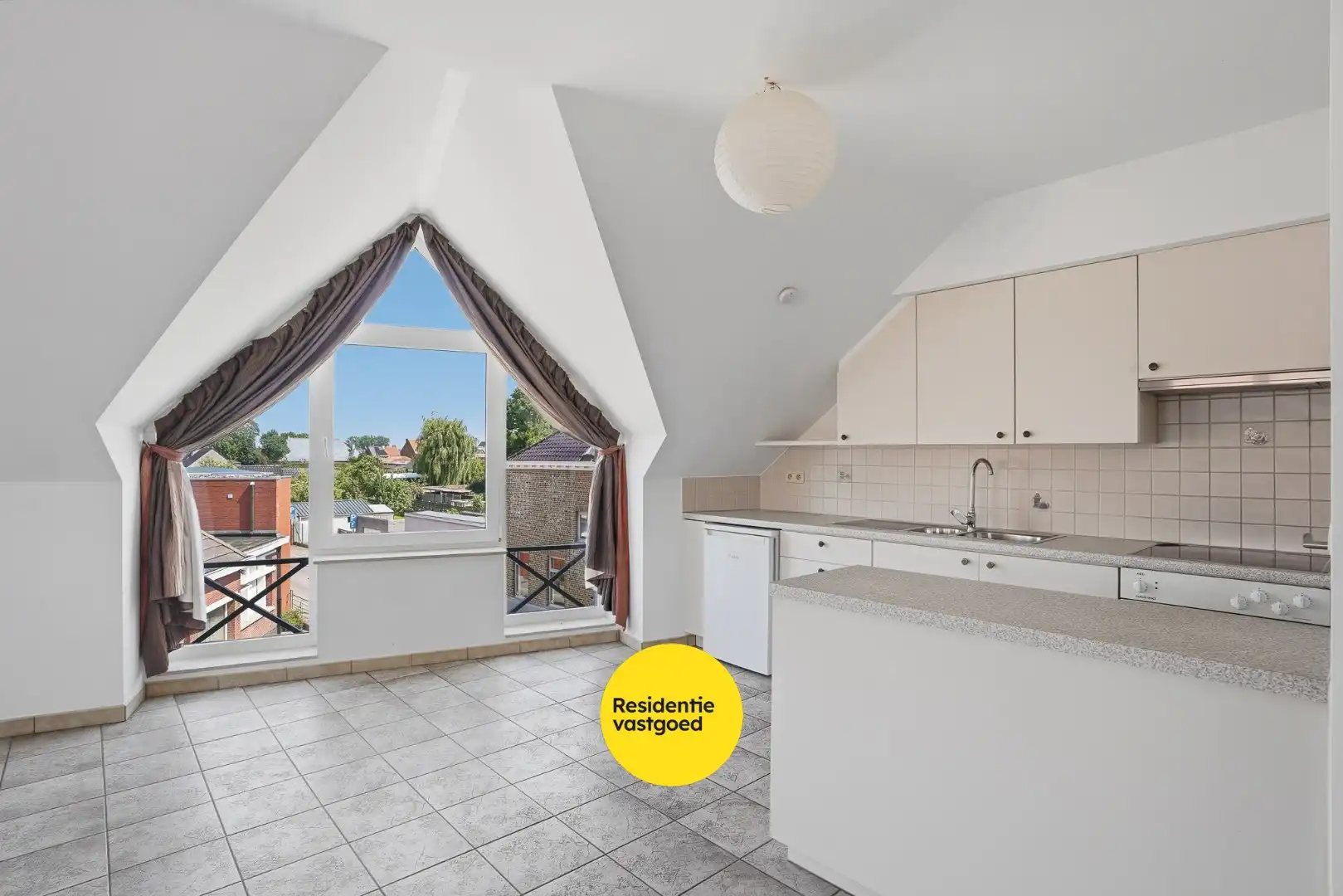 Instapklaar appartement met 2 slaapkamers te Eernegem foto 9