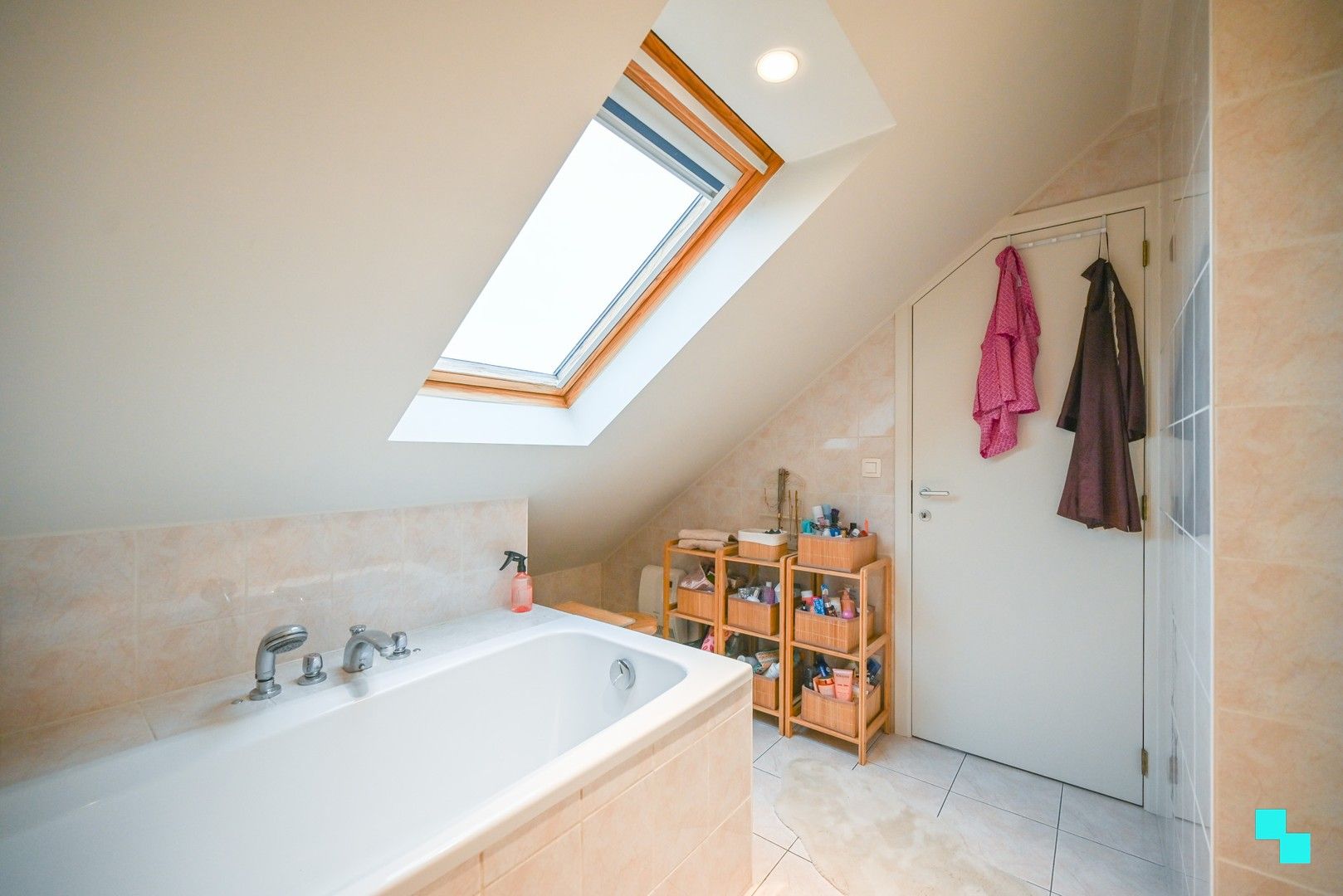 Charmante en energiezuinige woning in Wielsbeke! foto 19