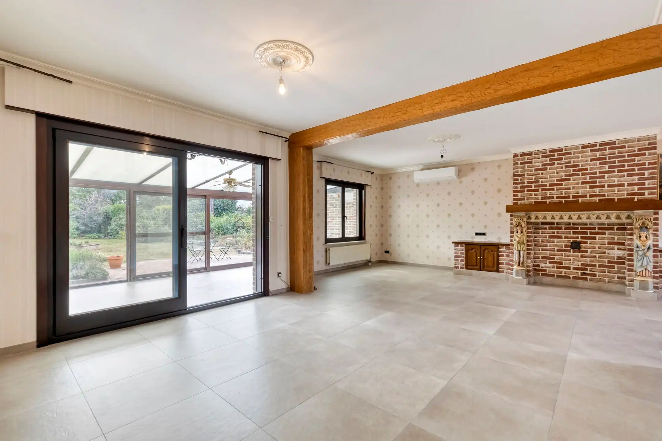Vrijstaande villa in het groene Pellenberg foto 7