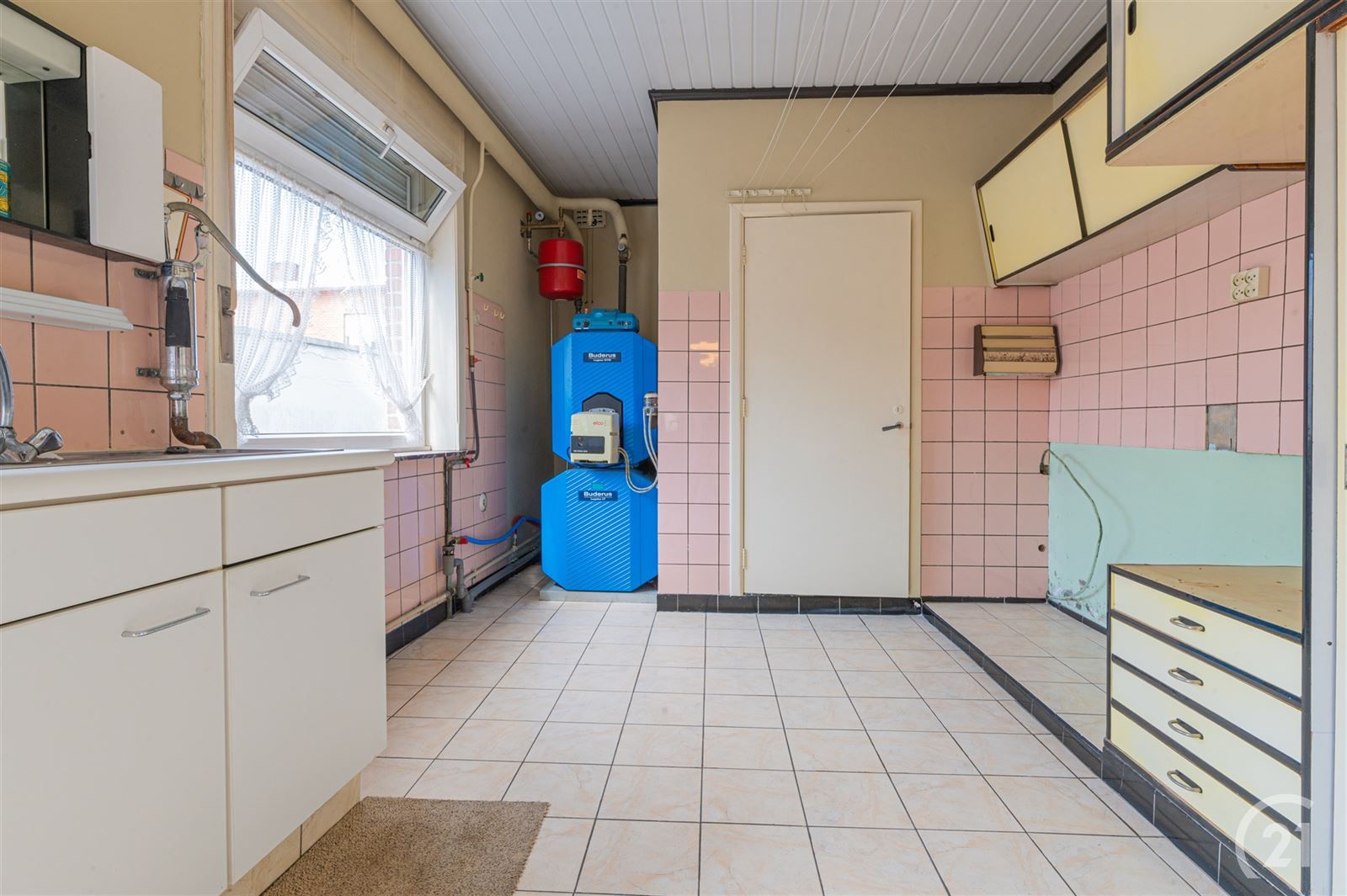 3 gevelwoning met loods (248m2) en garage foto 17