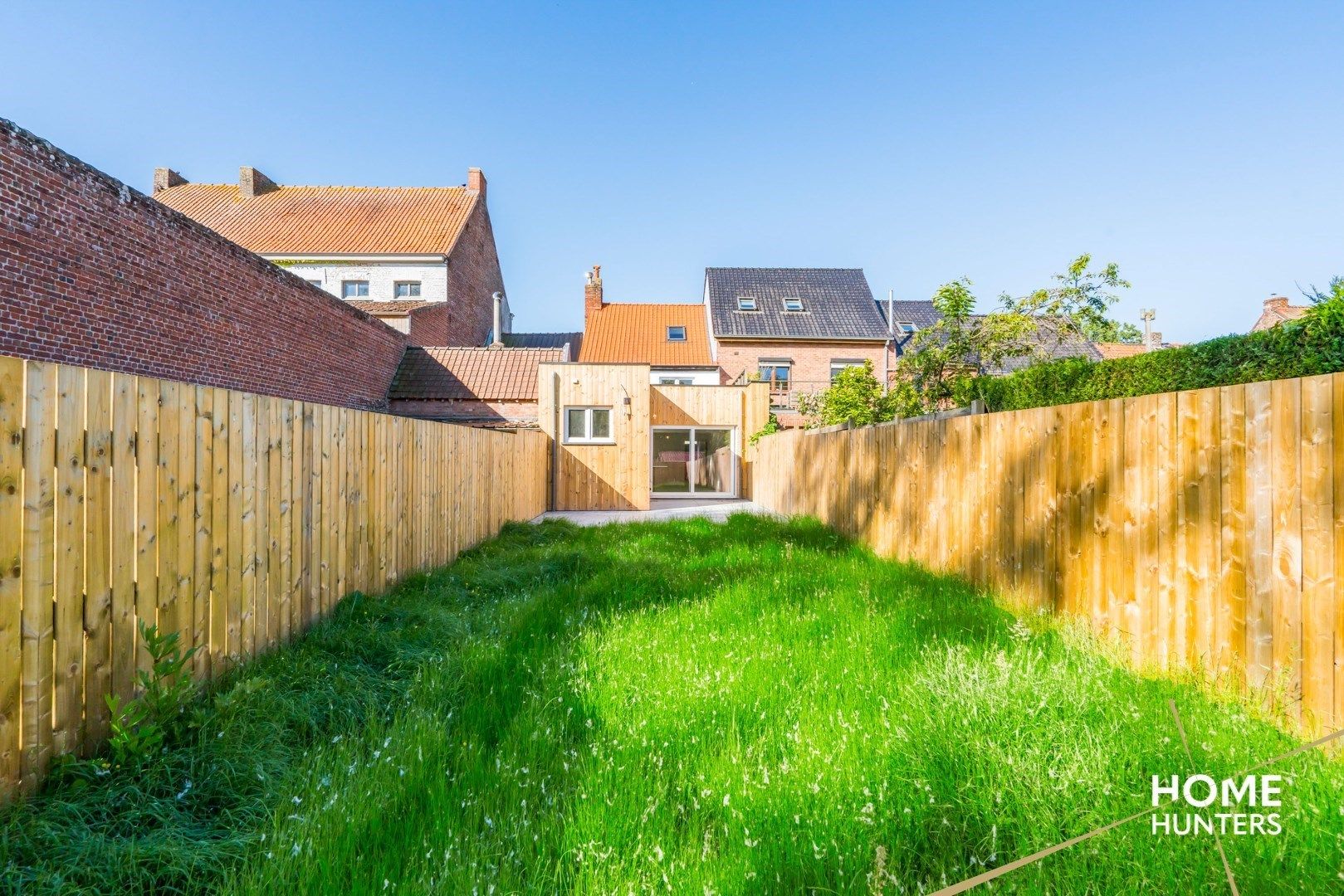 Prachtig gerenoveerde woning met 4 slaapkamers en zonnige tuin foto 15