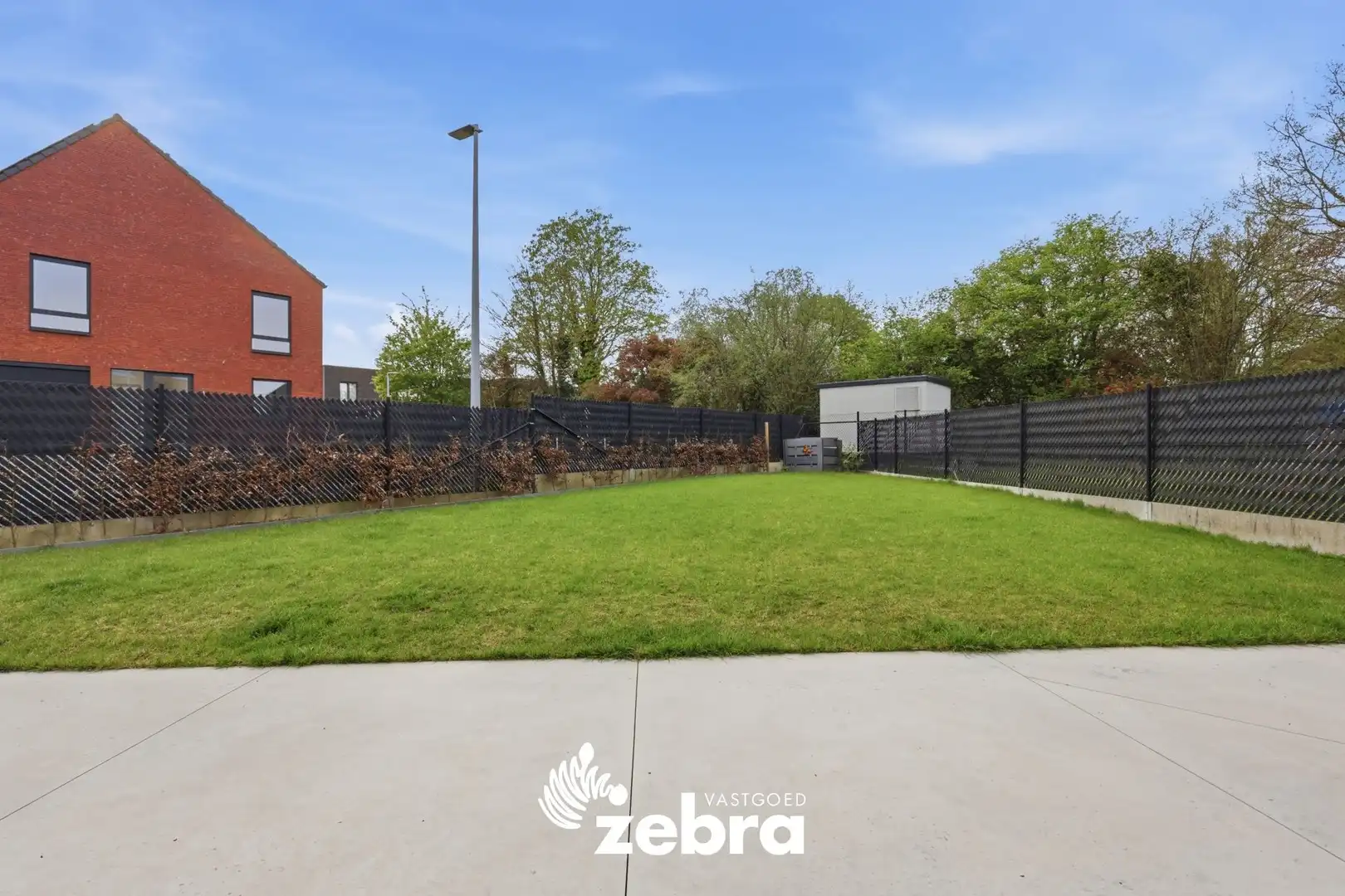 Recente moderne woning (2024) met 4 slaapkamers en tuin in Tielt! foto 23