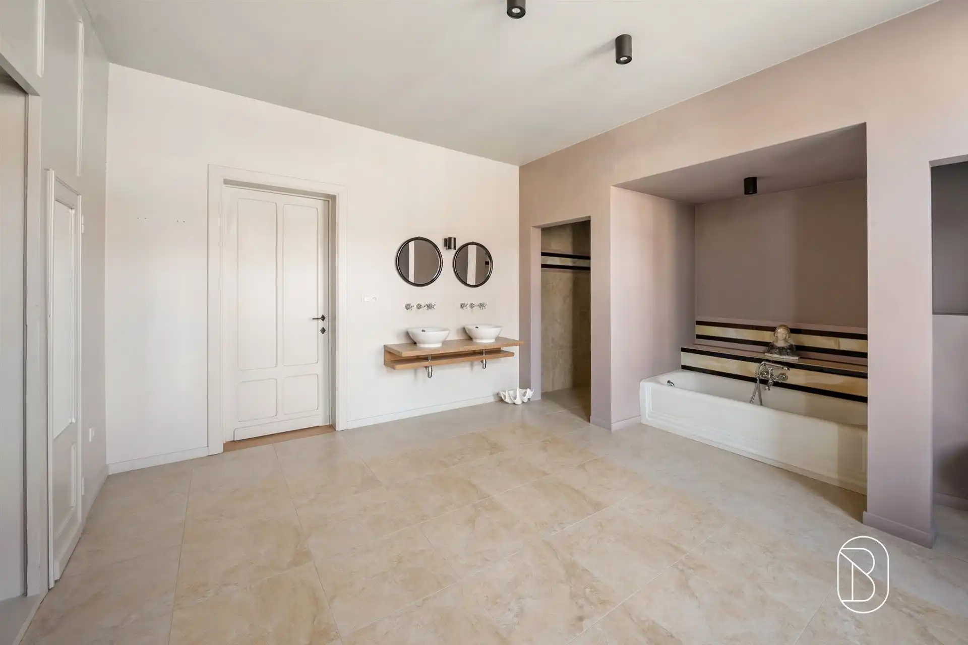 Uniek gelegen duplexappartement met 3 slpk & royaal terras! foto 12