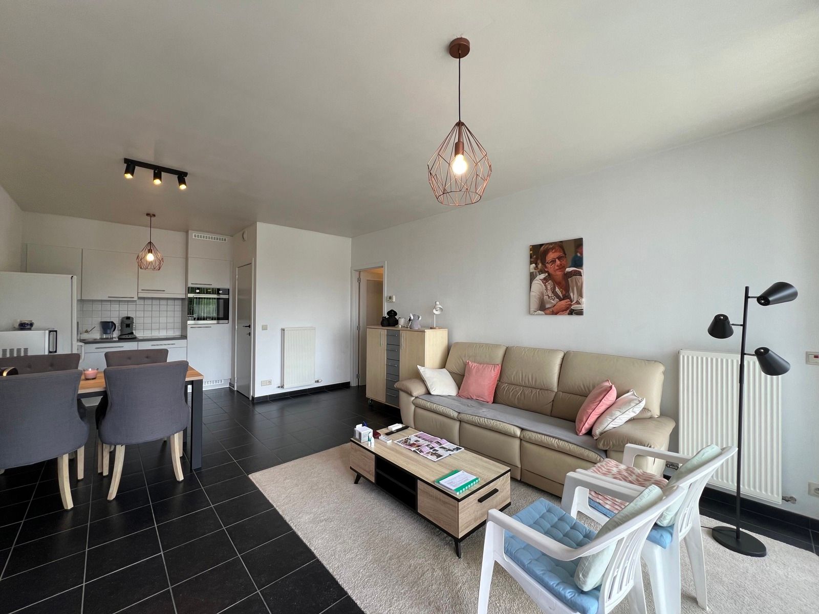 Lichtrijk appartement met 1 slaapkamer en terras foto 6