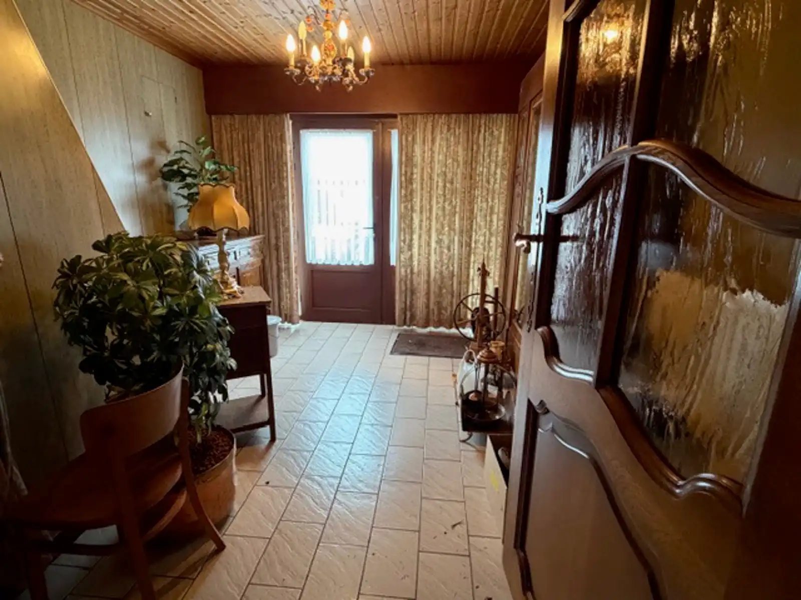 Ruime woning met tuin en garage te Landen (Attenhoven) foto 6