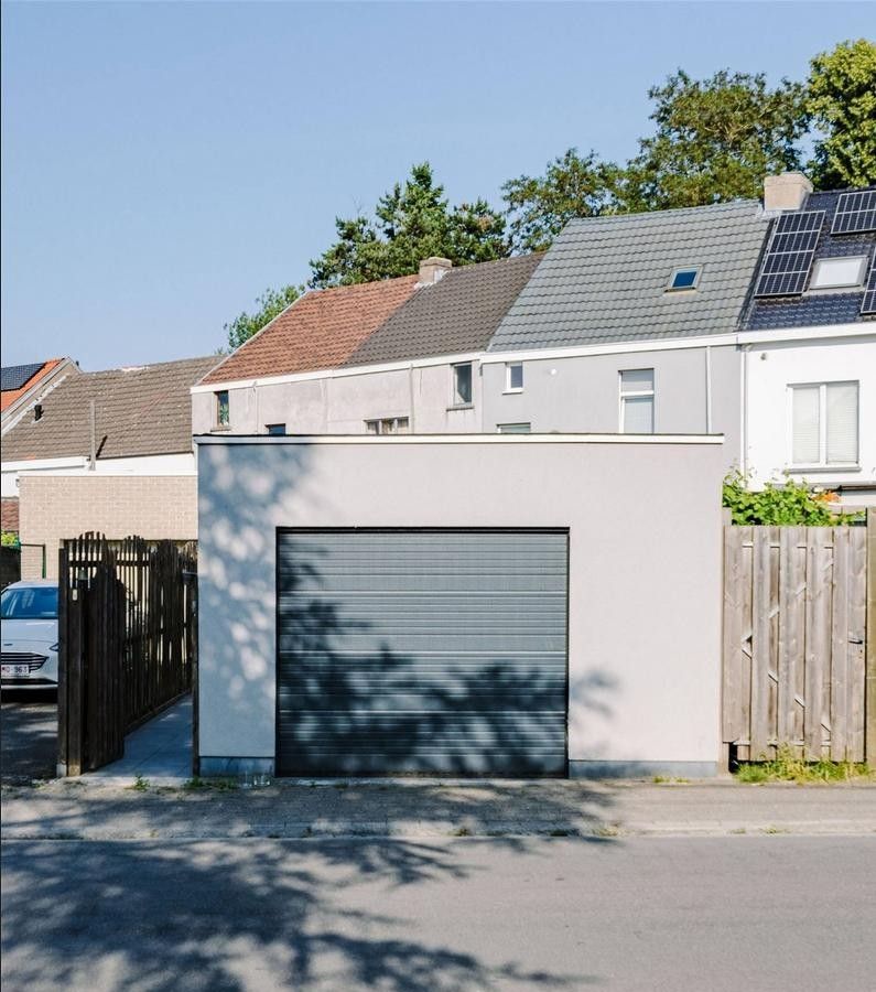 --- NIEUW --- Gezinswoning met garage en tuin in Merelbeke-Flora! foto 17