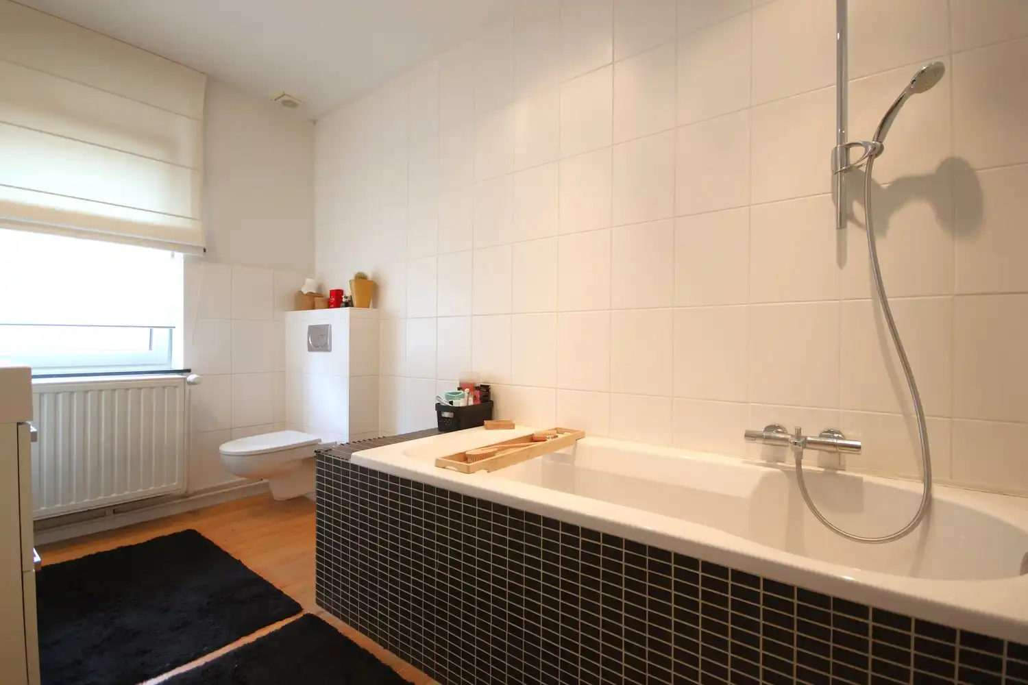 Ruime woning met veel lichtinval en een zonnige stadstuin op wandelafstand van het centrum foto 25