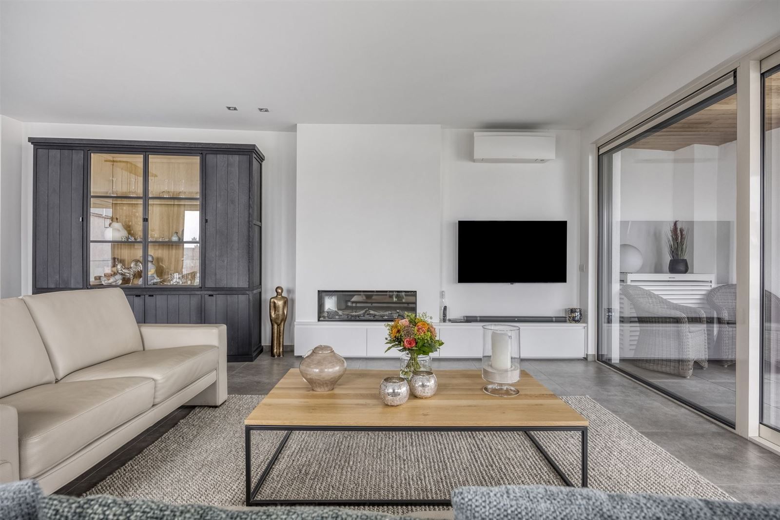 Appartement met 3 slaapkamers en terras  foto 4