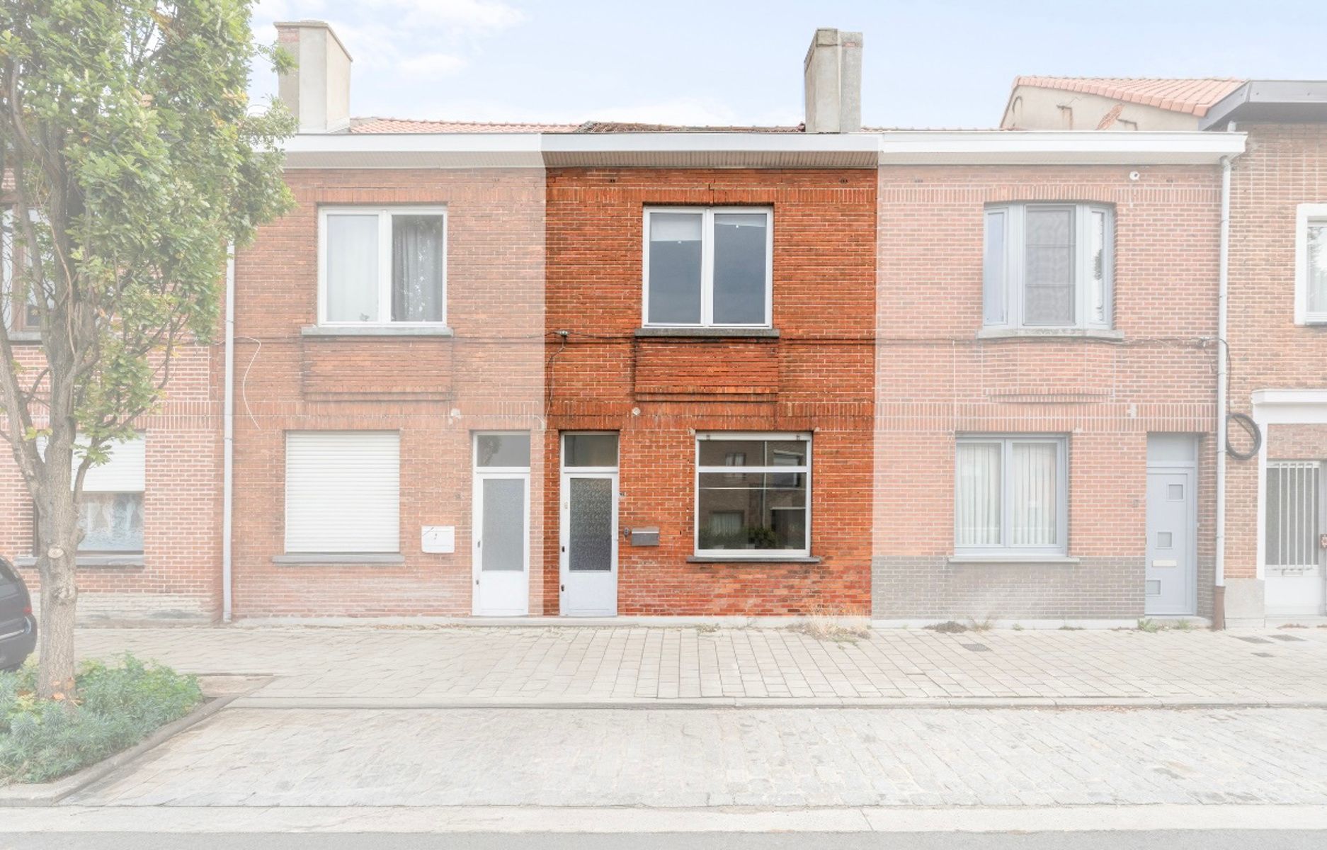 Hoofdfoto van de publicatie: Woning met 3 slaapkamers en tuin op toplocatie in Oostakker