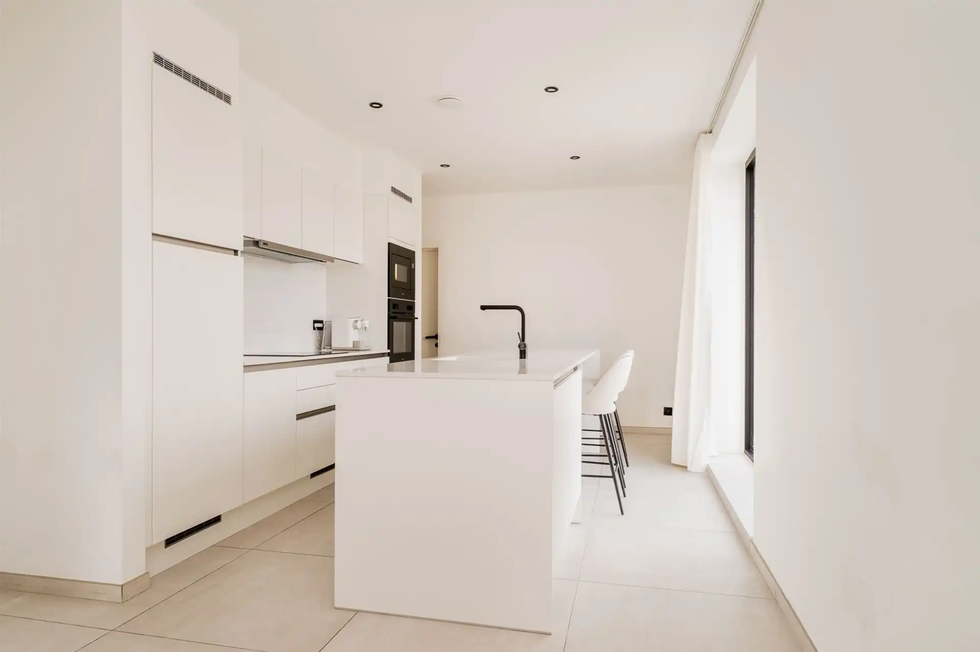 Volledig nieuwe penthouse met 3 slaapkamers foto 3