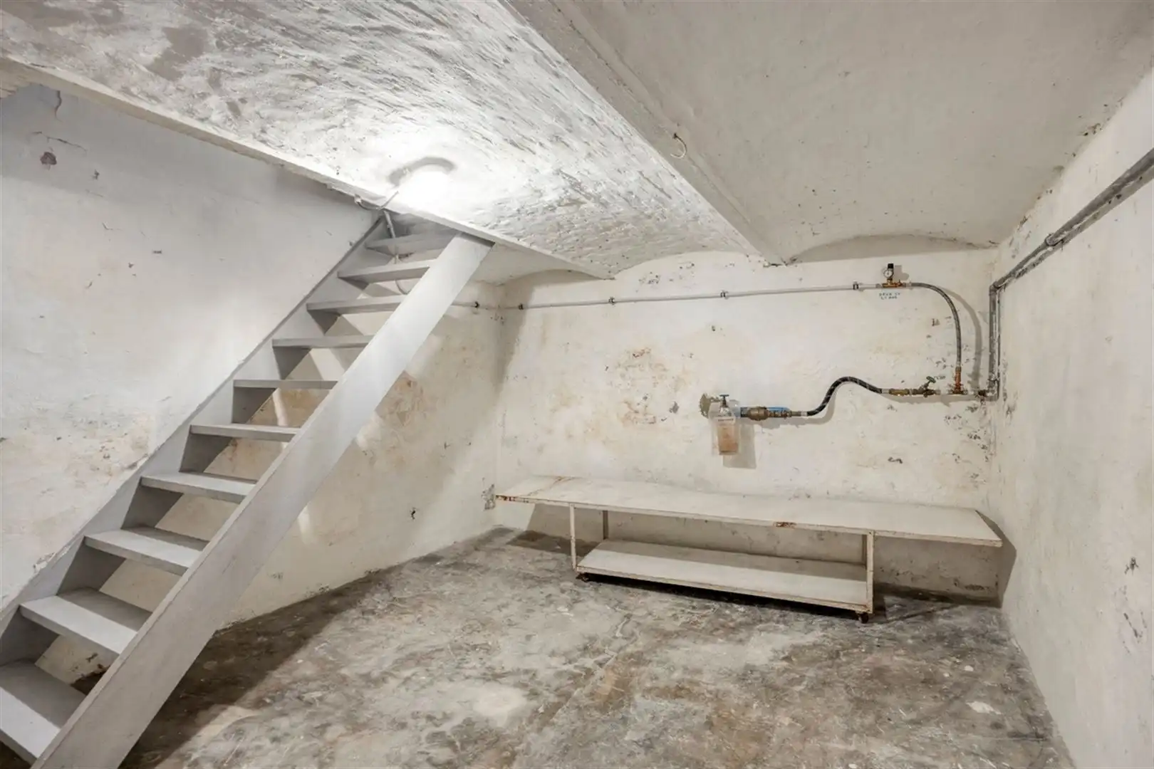 Ruime woning in deelgemeente Ename foto 22