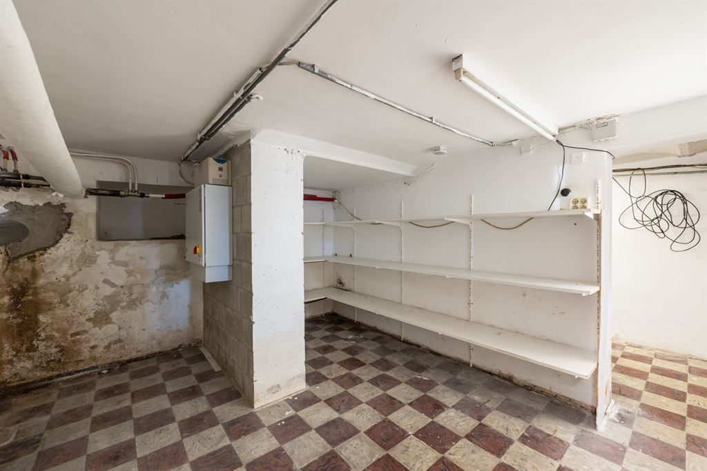 Ruime stadswoning met 4 slaapkamers foto 28