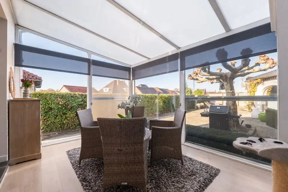 RUIME EN RUSTIG GELEGEN BUNGALOW MET 4 SLKS EN ZWEMBAD OP EEN PRACHTIG PERCEEL VAN 764M² foto 14