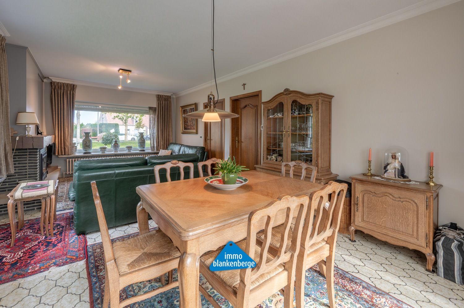 Ruime alleenstaande bungalow met tuin in rustige wijk foto 20