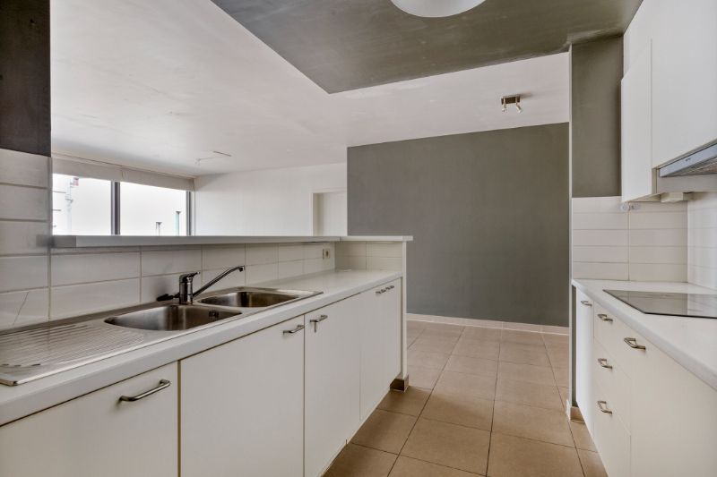 NABIJ HET SINT ANNAPLEIN, ENERGIEZUINIG APPARTEMENT MET TERRAS EN OVERDEKTE AUTOSTAANPLAATS foto 8