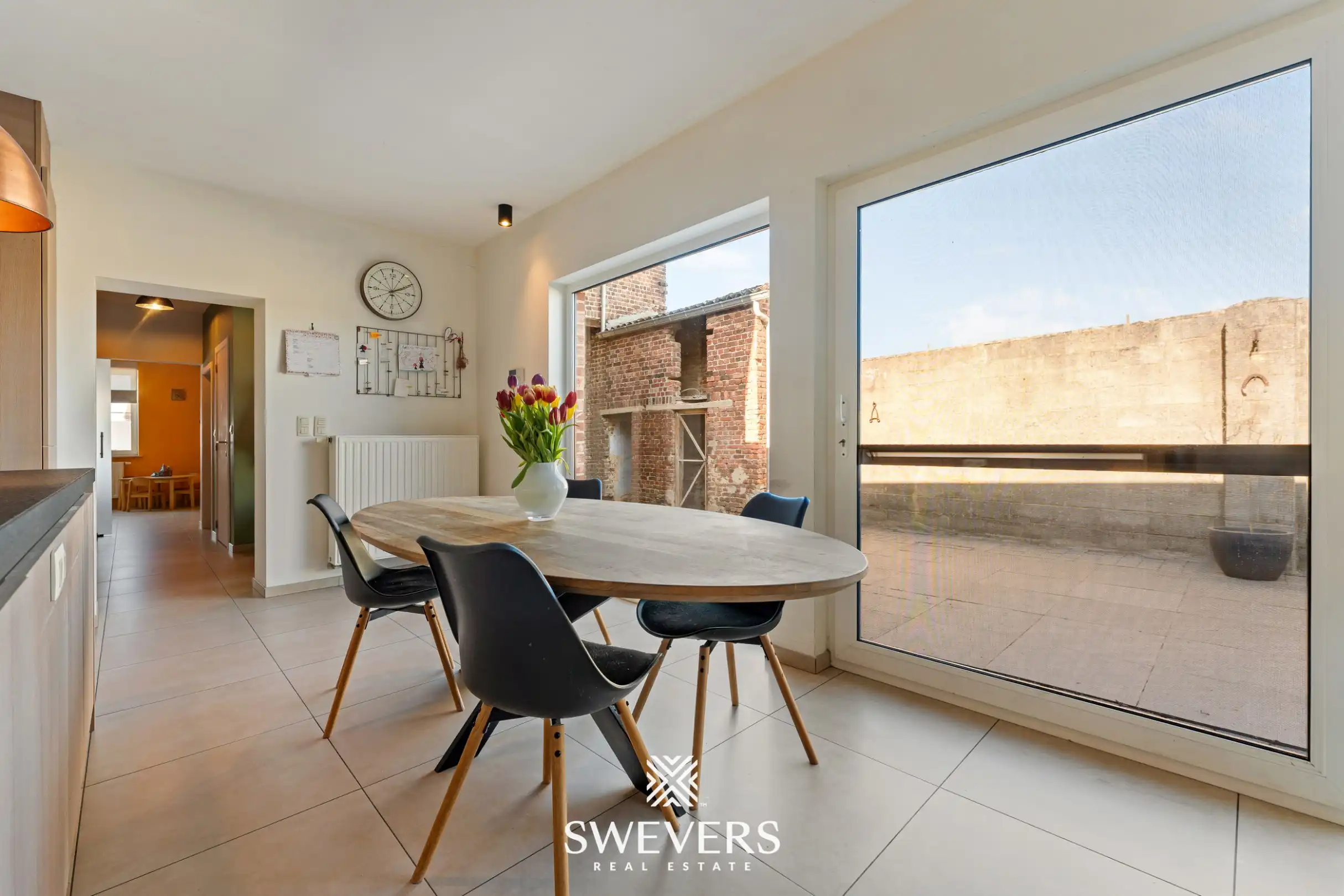 Instapklare open bebouwing met 4 slaapkamers tussen de boomgaarden in Gingelom foto 11