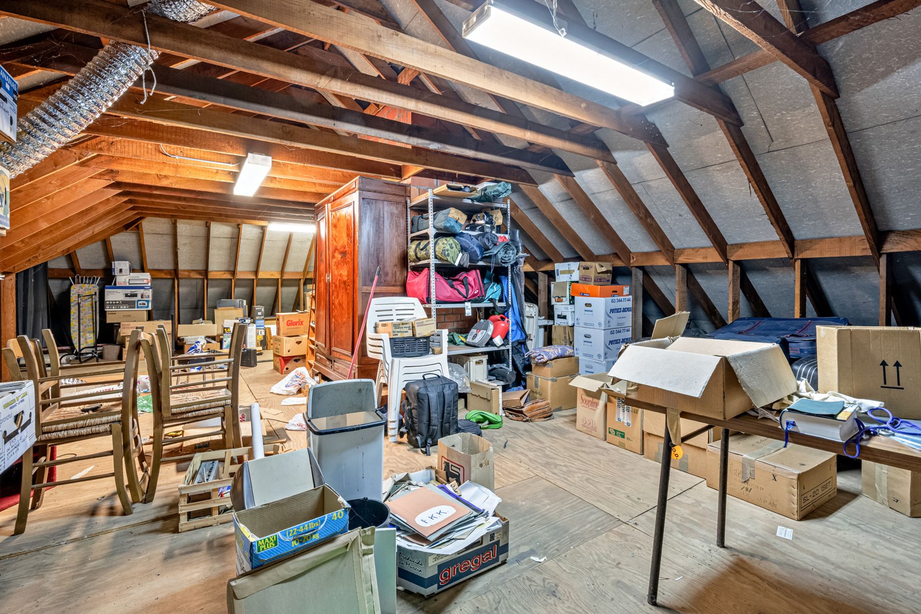 Scheldewindeke: woning met 3 kamers, 2 garages en grote tuin foto 10