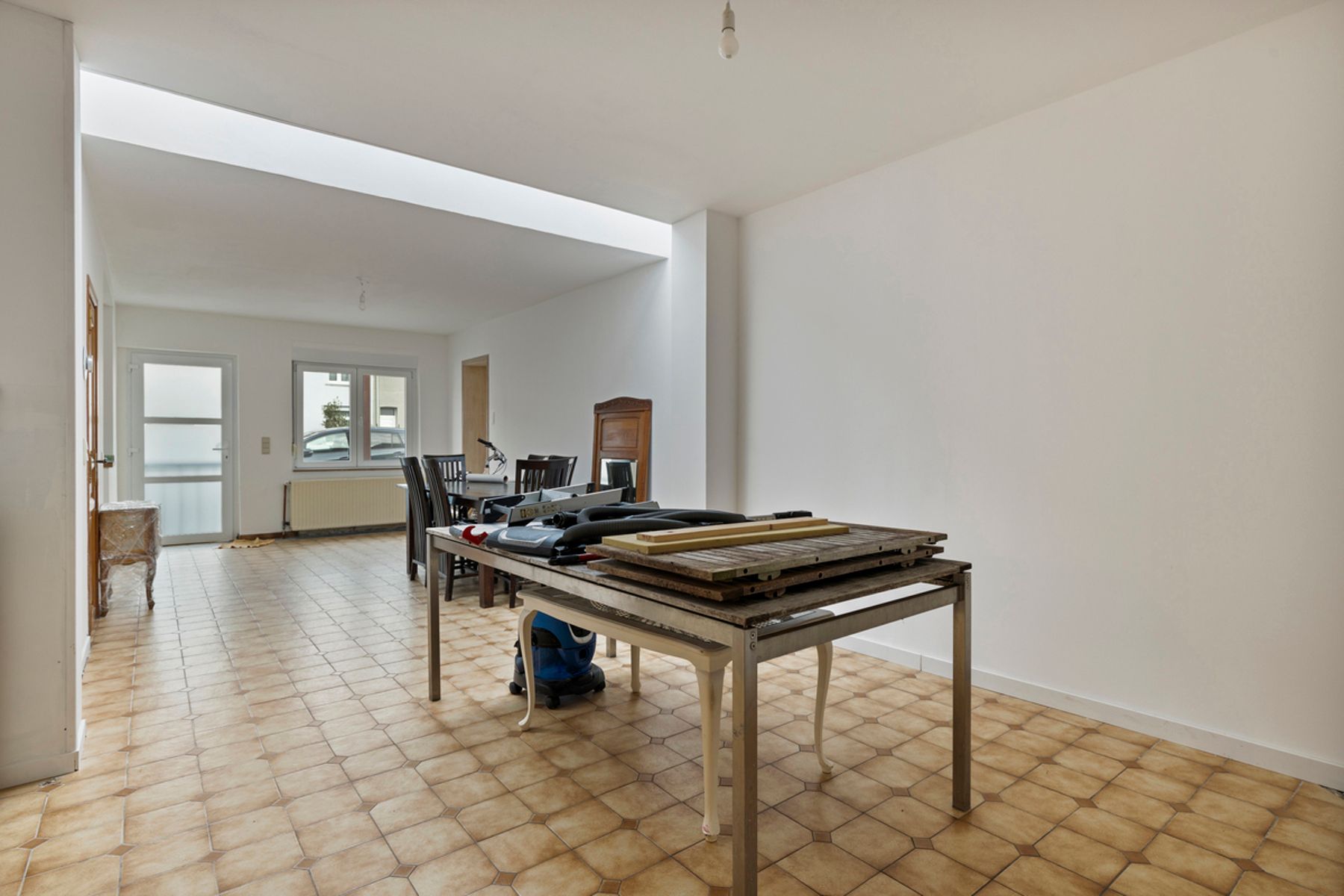 Goed gelegen woning met 2 slaapkamers en terras foto 9