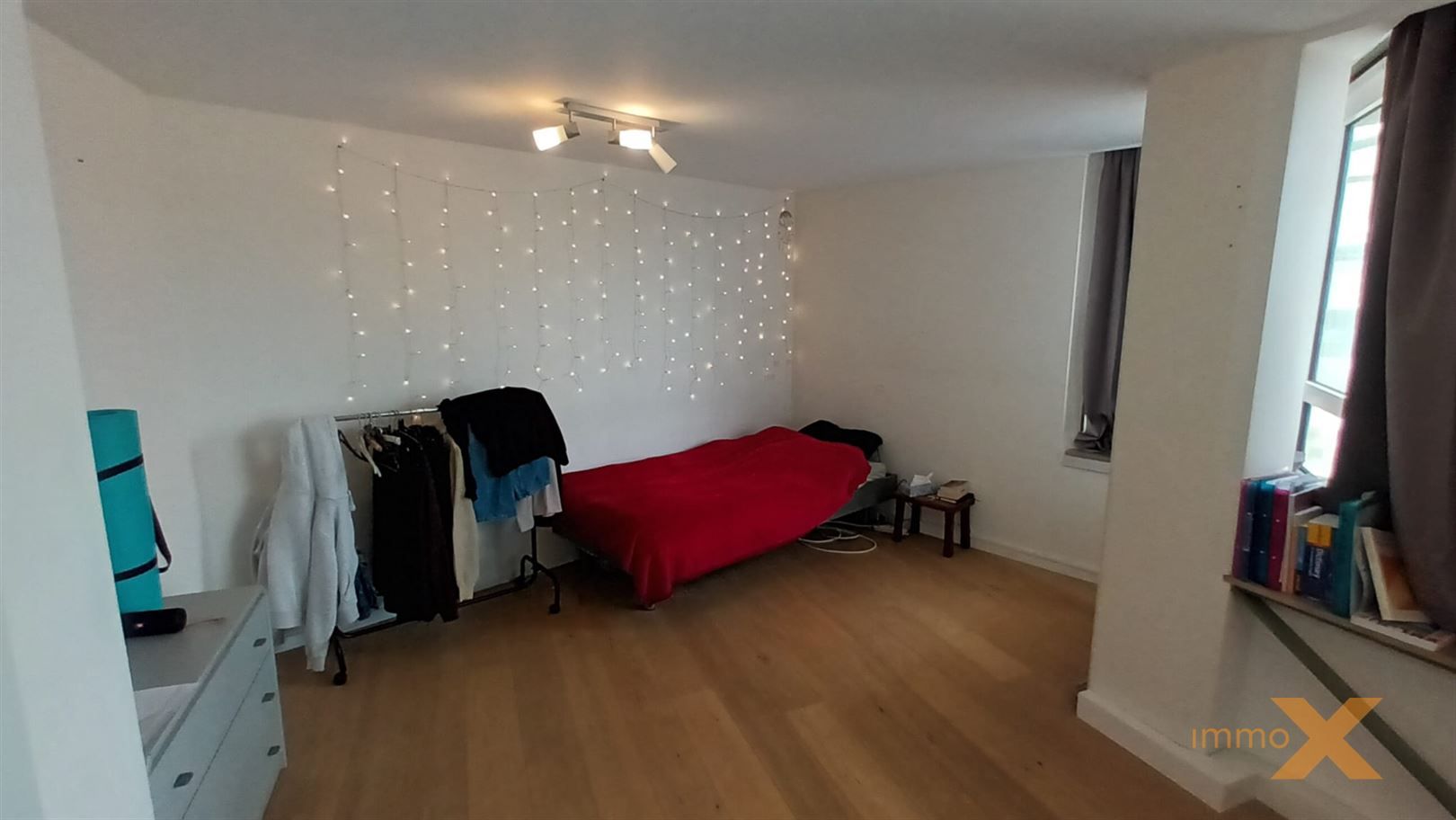 PRACHTIG GROOT APP MET AUTOSTAANPLAATS foto 14