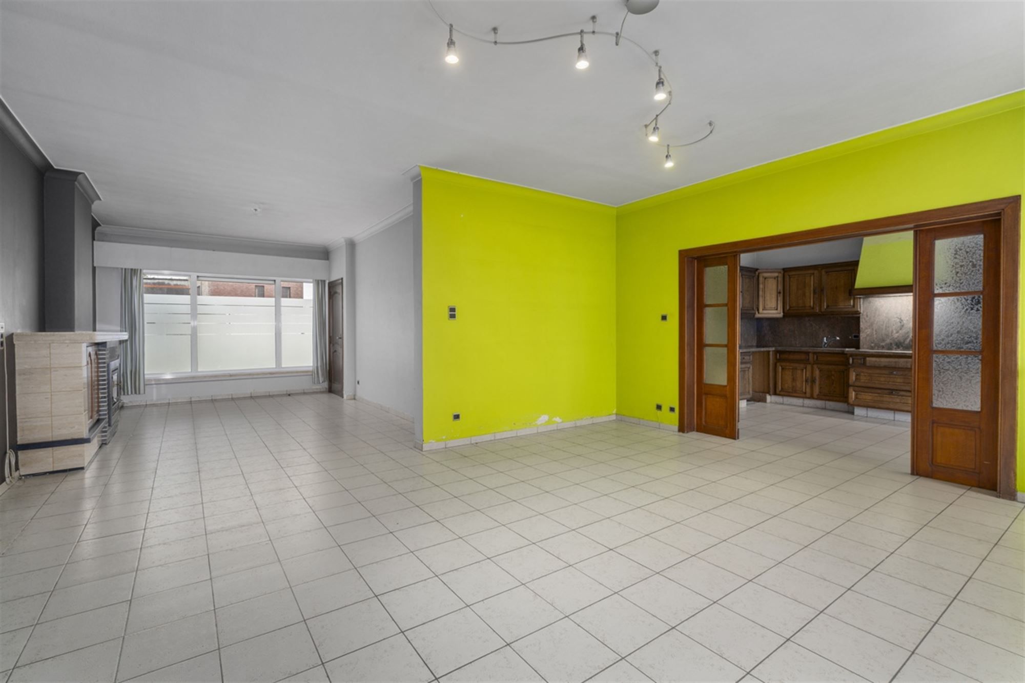 Te renoveren RUIME BURGERSWONING met BIJGEBOUW op een perceel van 668m² foto 12