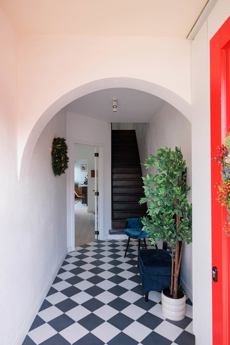 Exclusieve halfopen bebouwing met 3 slaapkamers en tuin foto 4