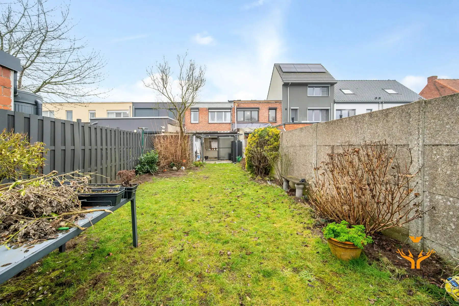 Woning met veel potentieel op uitstekende ligging  foto 3