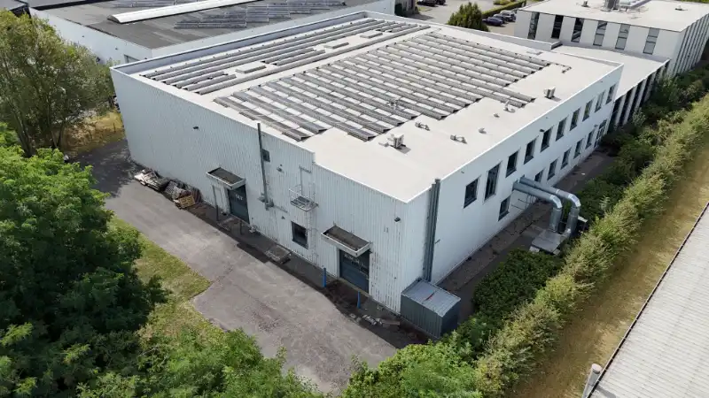 Sint-Niklaas - TE KOOP: Bedrijfsgebouw voor eigen gebruik of investering foto 28