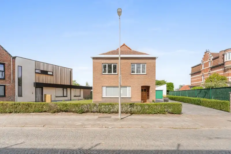 Charmante Open Bebouwing - 4 slpkmrs, ruime oprit en meer dan 150 m² opslagruimte! foto 18