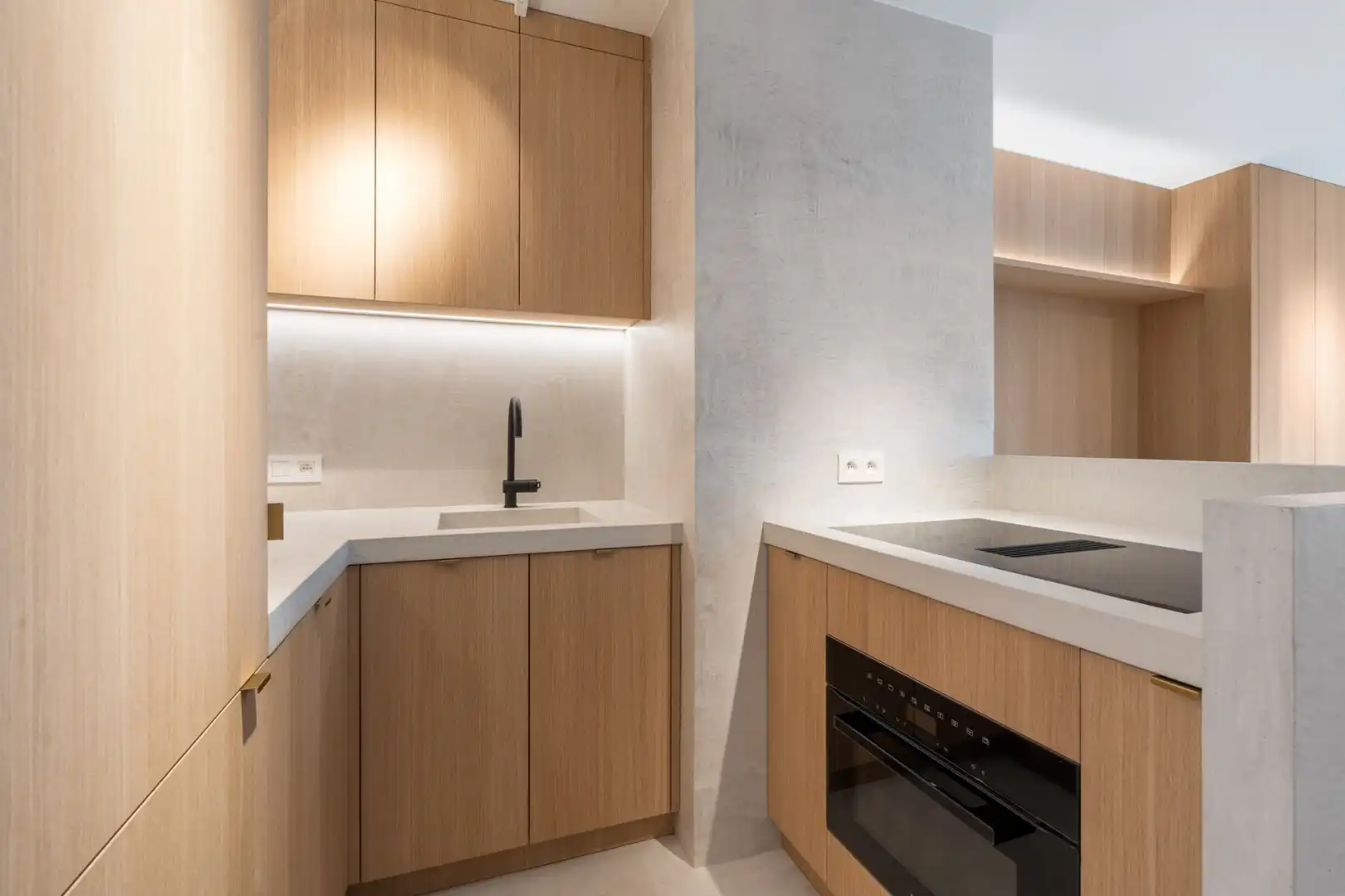 Magnifiek gerenoveerd appartement met 3 slpks. en ruim terras foto 8