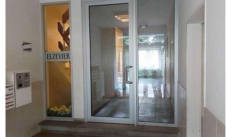 Ruim gerenoveerd appartement met zicht op de Kruidtuin – Leuven centrum foto 4