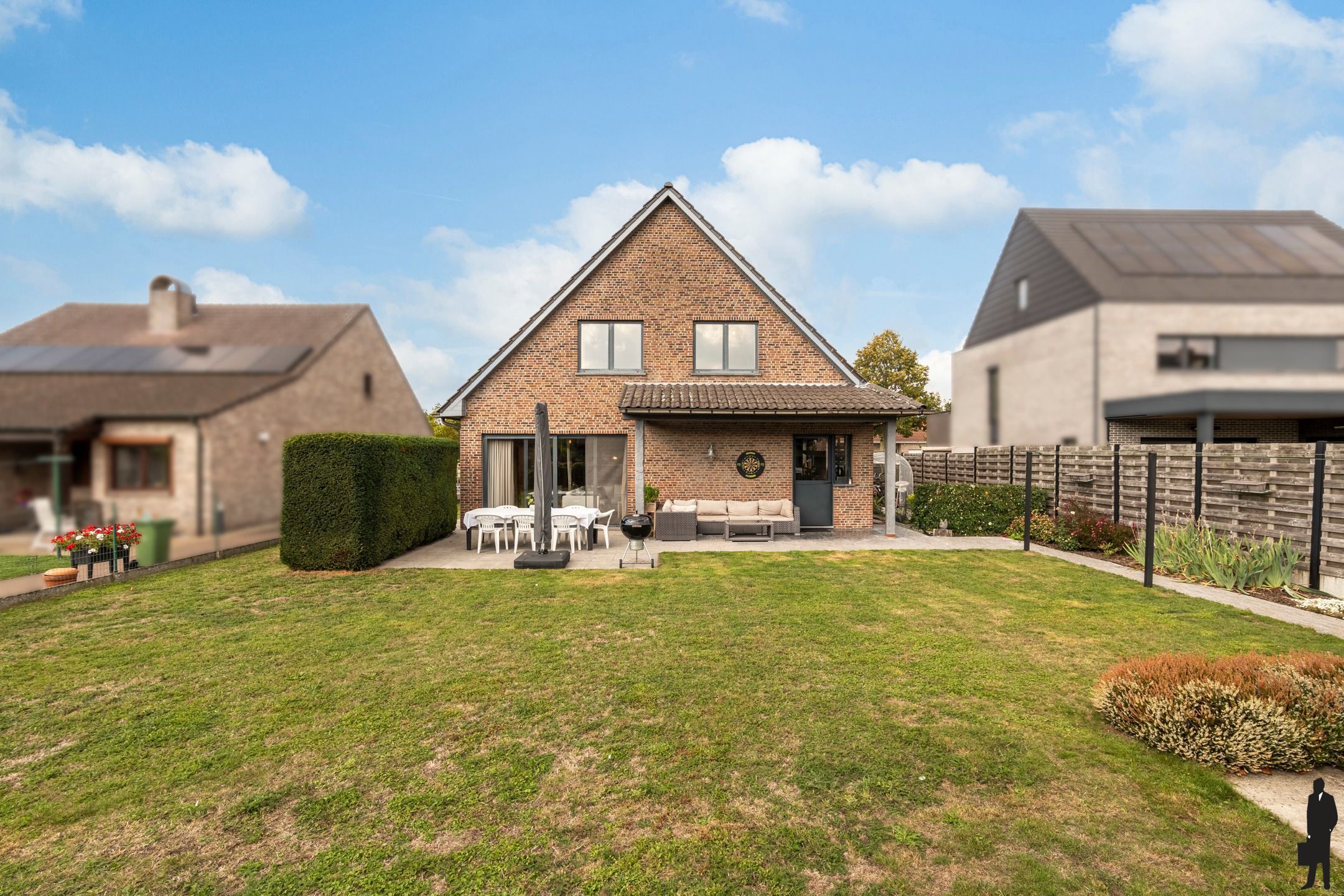 Charmante gezinswoning op toplocatie in Westmalle foto {{pictureIndex}}