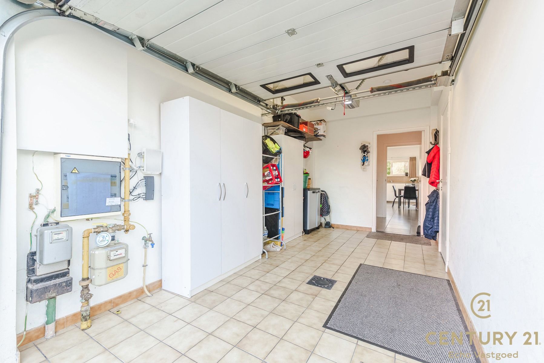 gerenoveerde gezinswoning met 3 slpk, garage en zonnige tuin foto 14